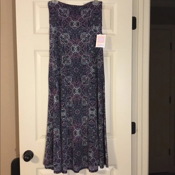 LuLaRoe Dresses & Skirts - NWT Lularoe Paisley/ Mosiac Maxi Skirt